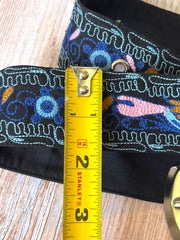 Load image into Gallery viewer, Embroidered Chainstitch Bird Floral Wide Fabric Belt Black Blue Pink 40"
