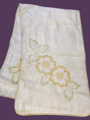 Load image into Gallery viewer, Vintage Hand Embroidered Floral Table Runner Linen 36x11
