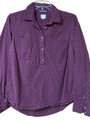 Load image into Gallery viewer, Textured Button Shirt – Women’s M – Plum w/ Pink Swiss Dot