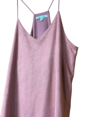 Load image into Gallery viewer, šø She + Sky Dusty Rose Faux Suede Fringe Tank Top ā Size Small