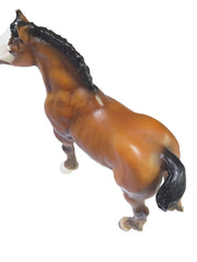Load image into Gallery viewer, Breyer Clydesdale Foal Bluebell Model Horse Figurine Brown White Vintage