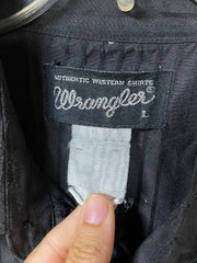 Load image into Gallery viewer, Wrangler Authentic Western Shirt – Black, Size Large