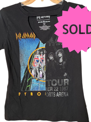 Load image into Gallery viewer, SOLD - 🎸 Def Leppard Pyromania Split Graphic Tee – Women’s Medium - Lisa Lassi
