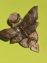 Load image into Gallery viewer, Death's Head Hawk Moth Metal Brooch 1