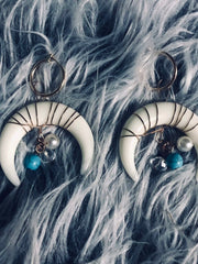 Load image into Gallery viewer, Faux Crescent Bone Earrings