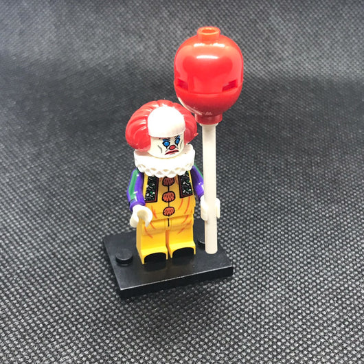 Pennywise The Clown Horror Minifig - Lisa Lassi
