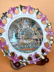 Load image into Gallery viewer, Vintage 1960s Meramec Caverns Missouri Souvenir Plate Japan Jesse James Route 66