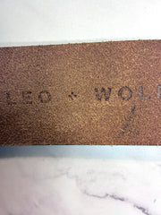 Load image into Gallery viewer, Cleo + Wolf Burnished Edge Genuine Leather Belt Brown Gold Buckle Size S 2" Wide