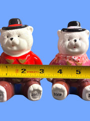 Load image into Gallery viewer, Winn-Dixie 2008 Collector Winn &amp; Dixie Western Bear Salt Pepper Shakers NIB