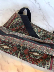 Load image into Gallery viewer, Geometric Woven Tapestry Tote Bag Boho Kilim Style Shoulder Bag Black Handles