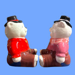 Load image into Gallery viewer, Winn-Dixie 2008 Collector Winn &amp; Dixie Western Bear Salt Pepper Shakers NIB
