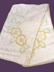 Load image into Gallery viewer, Vintage Hand Embroidered Floral Table Runner Linen 36x11