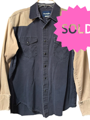 Load image into Gallery viewer, SOLD - Wrangler Western Snap Shirt Men’s Large XL Black Tan Distressed Workwear - Lisa Lassi