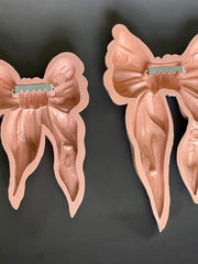 Load image into Gallery viewer, Vintage 1991 HOMCO Pink Bow Wall Plaques Set of 2 Home Interiors 7601 USA