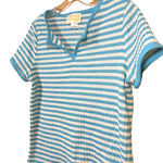 Load image into Gallery viewer, Vintage Center Stage Striped Knit Top Women’s L (Fits S/M) Blue &amp; White 70s–80s
