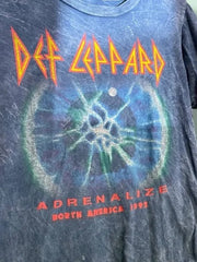 Load image into Gallery viewer, Def Leppard shirt
