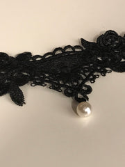 Load image into Gallery viewer, Black Lace Choker - Lisa Lassi
