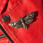 Load image into Gallery viewer, Death&#39;s Head Hawk Moth Metal Brooch 3
