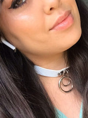 Load image into Gallery viewer, Double Ring Choker - White - Lisa Lassi
