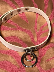 Load image into Gallery viewer, Double Ring Choker - White - Lisa Lassi
