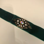 Load image into Gallery viewer, Green Velvet Choker - Lisa Lassi
