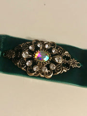 Load image into Gallery viewer, Green Velvet Choker - Lisa Lassi
