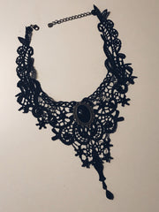 Load image into Gallery viewer, Vintage Style Black Lace Choker - Lisa Lassi
