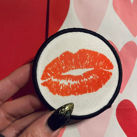 Lips circle patch