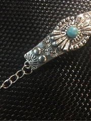 Load image into Gallery viewer, Necklace w Silver &amp; Mini Turq Details
