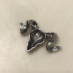 Load image into Gallery viewer, Ram Skull Brooch - Lisa Lassi
