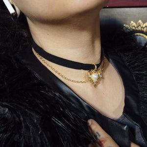 Regal Heart and Gold Chains Choker - Lisa Lassi