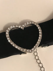 Load image into Gallery viewer, Velvet Heart Choker - Lisa Lassi
