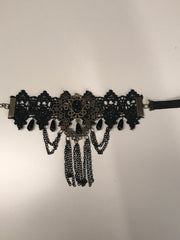 Load image into Gallery viewer, Vintage Style Black Lace Armband - Lisa Lassi