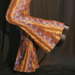 Load image into Gallery viewer, Multicolor Snake Print Flare Pants
