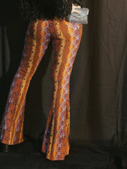 Load image into Gallery viewer, Multicolor Snake Print Flare Pants
